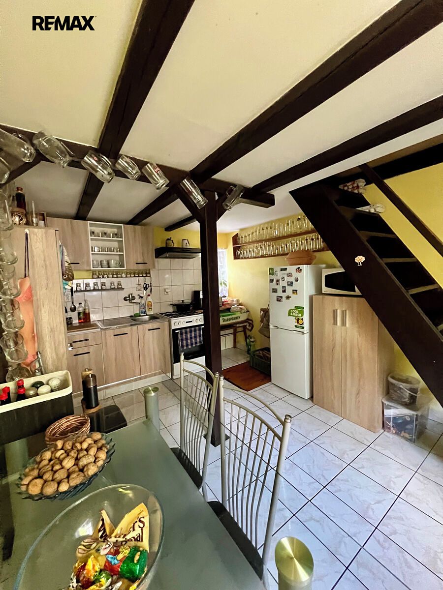 Prodej rodinného domu 90 m², pozemek 342 m² – fotografie 3