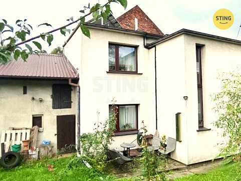 Prodej rodinného domu 107 m², pozemek 445 m² – fotografie 2