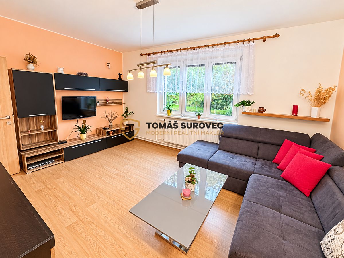 Pronájem bytu 2+1 68 m² – fotografie 2