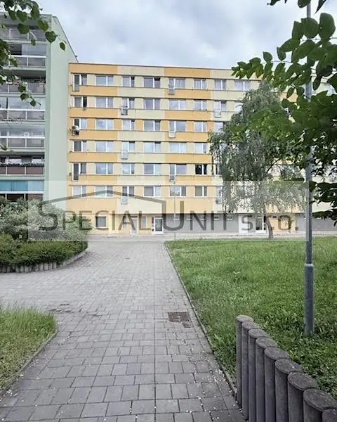 Prodej bytu 3+1 69 m², Kladno – náhled fotky 1