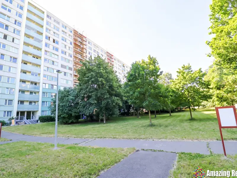 Prodej bytu 3+kk 56 m², Praha – náhled fotky 1