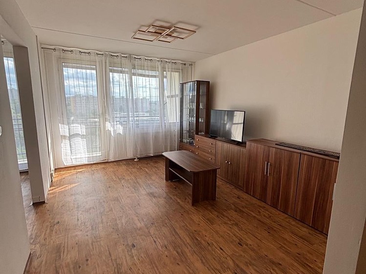 Pronájem bytu 2+kk, 48 m² (23 z 31)
