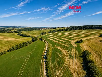 Prodej pole 5712 m²