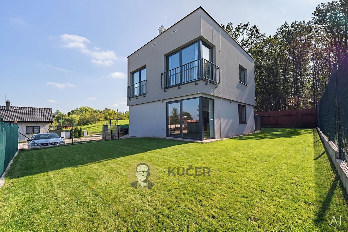 Prodej rodinného domu 124 m², pozemek 235 m²