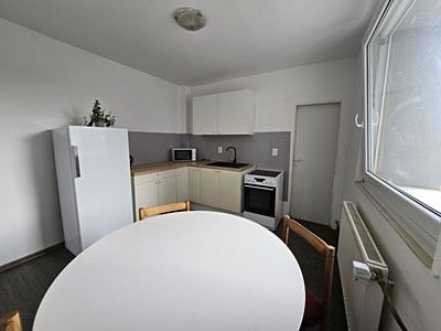 Haus zur Miete, 90 m² (2 von 18)