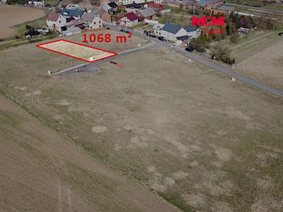 Prodej stavebního pozemku 1072 m²