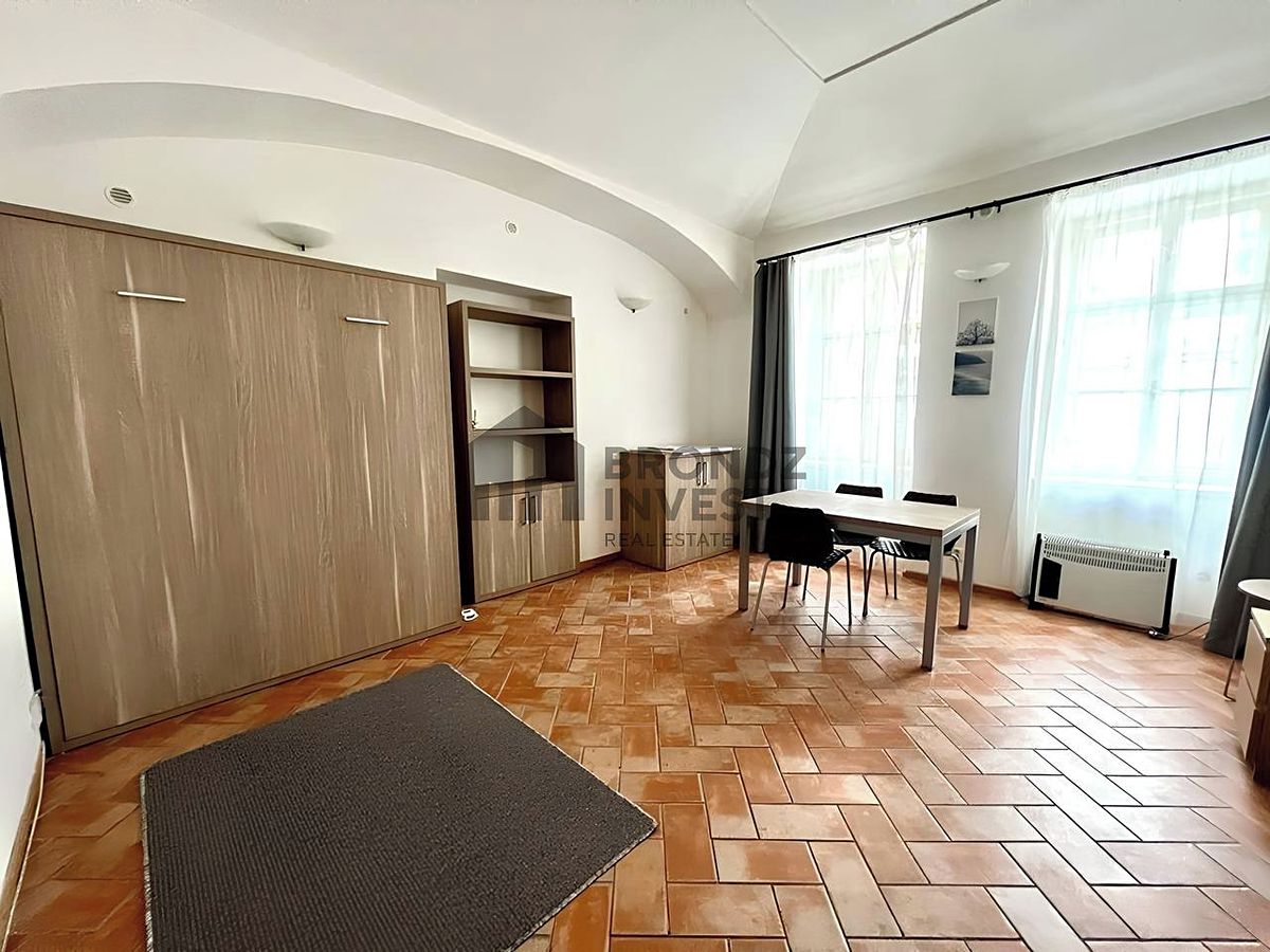 Pronájem bytu 2+1 50 m²