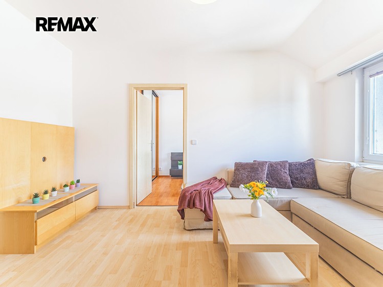 Prodej bytu 2+kk, 42 m² (10 z 29)