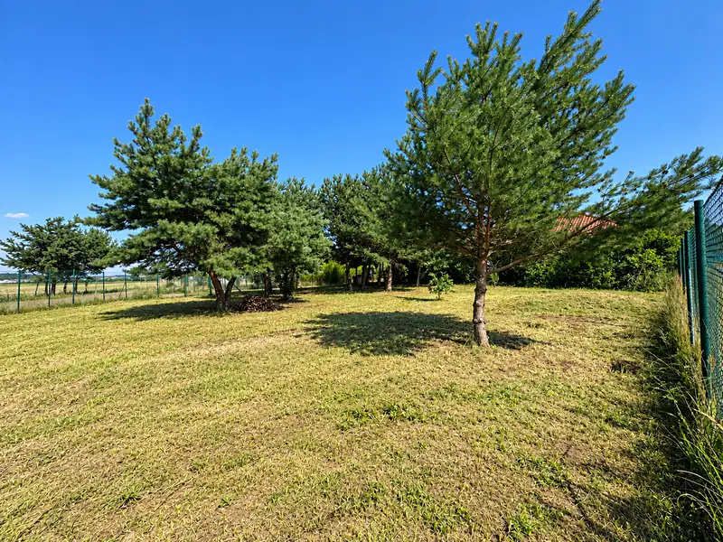 Prodej stavebního pozemku 808 m², Lhota – náhled fotky 3