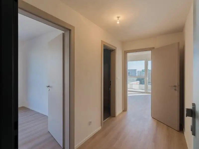 Prodej bytu 2+kk 53 m², Praha – náhled fotky 2