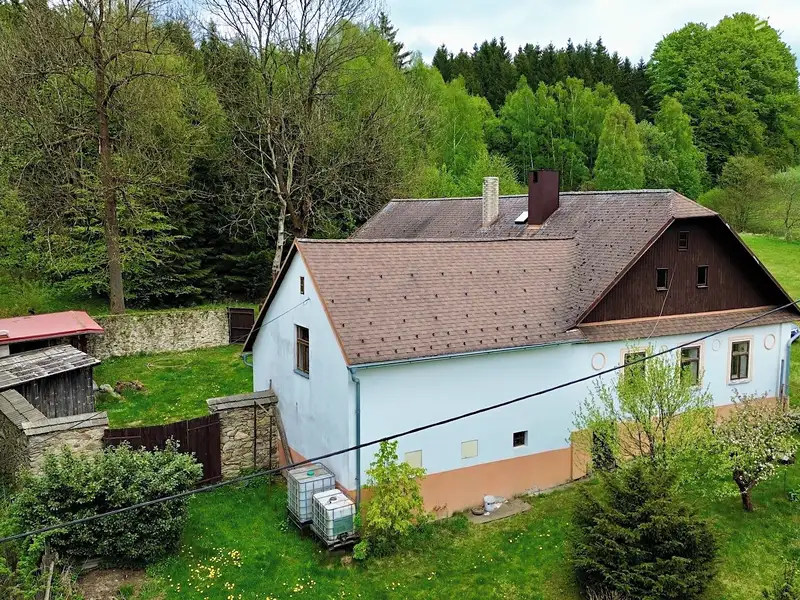 Prodej chalupy 200 m², pozemek 11151 m², Sněžné – náhled fotky 3