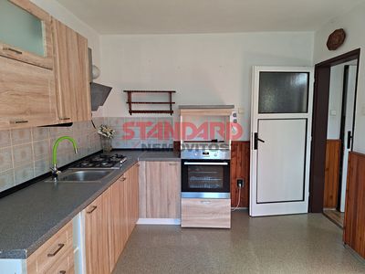 Pronájem rodinného domu 90 m², pozemek 230 m²