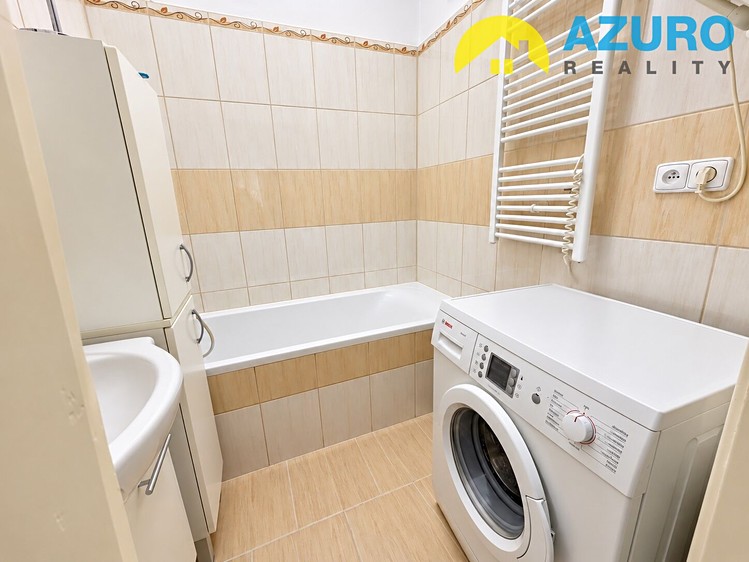 Pronájem bytu 3+kk, 89 m² (13 z 15)