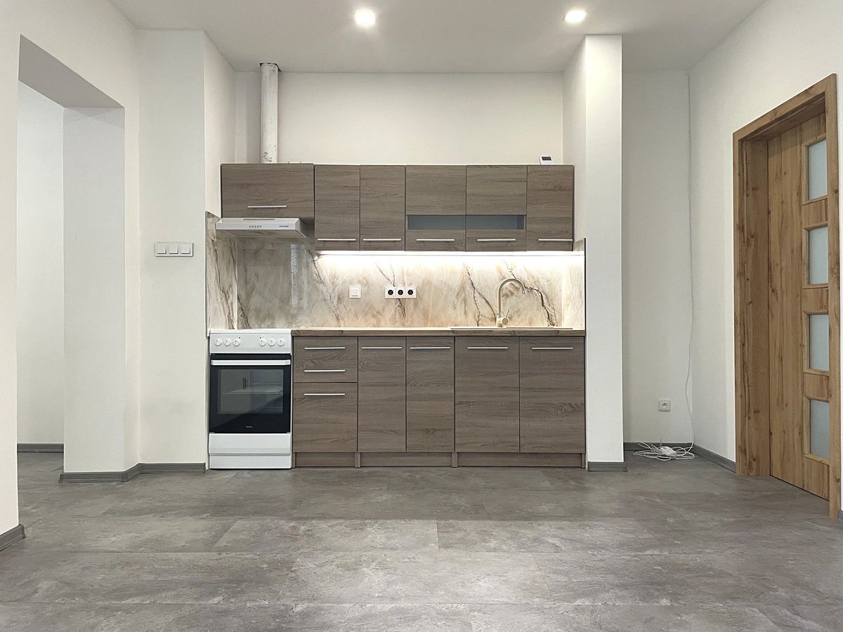 Pronájem bytu 2+kk 48 m²