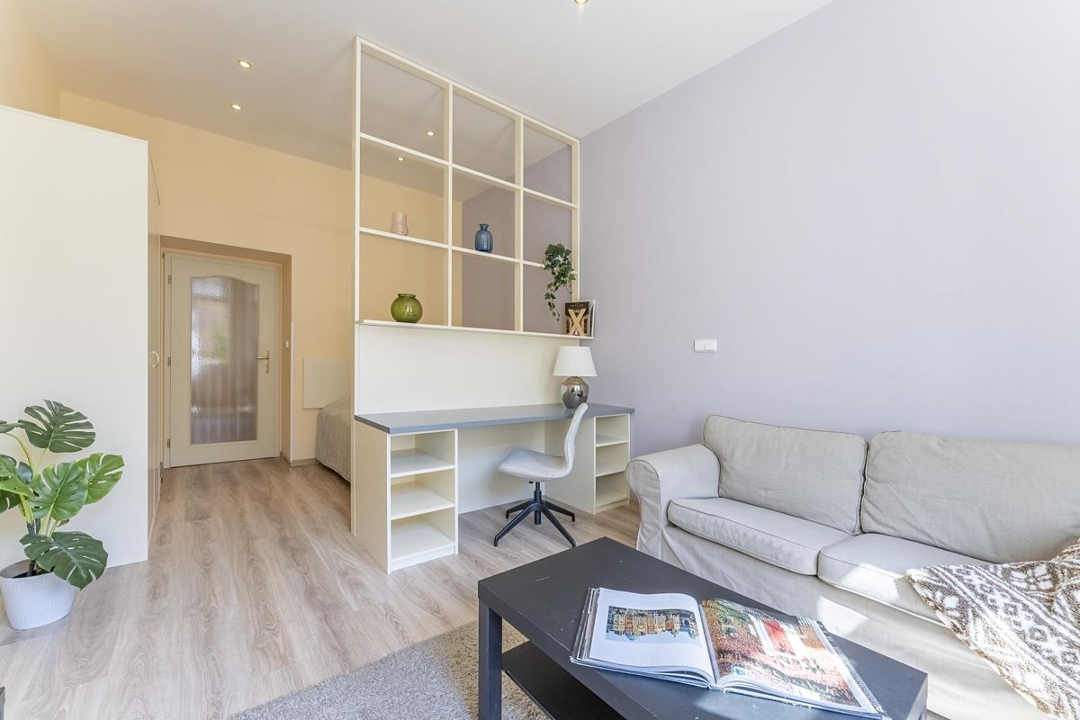 Pronájem bytu 1+1 40 m² – fotografie 2