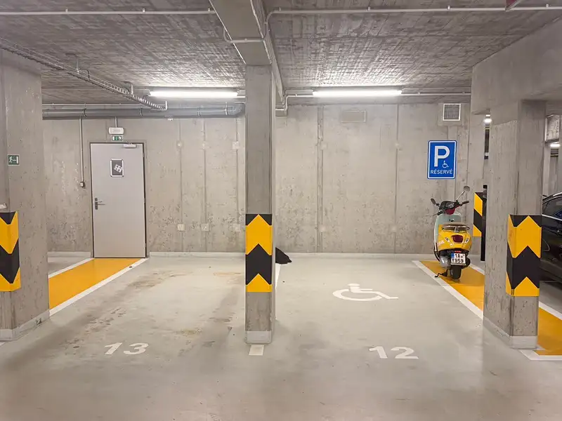 Prodej garáže 15 m², Praha – náhled fotky 3