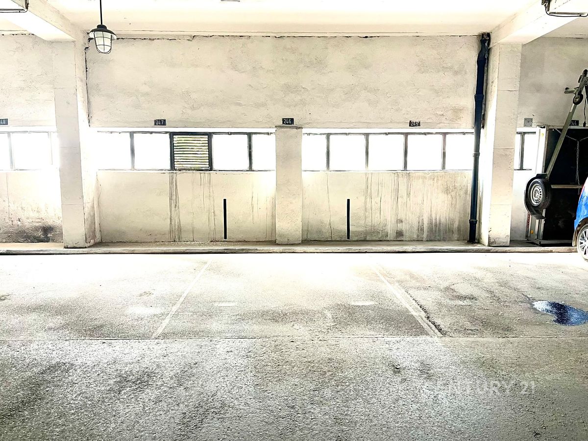 Prodej garážového stání 13 m² – fotografie 3