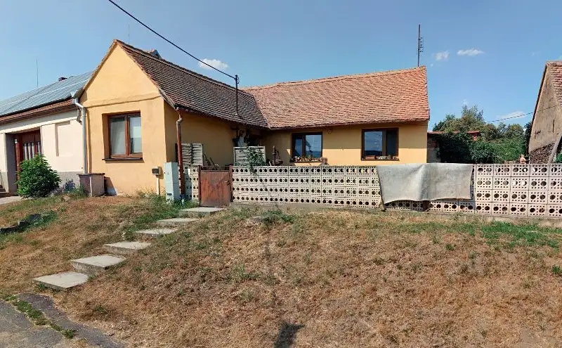 Dražba rodinného domu 50 m², pozemek 238 m², Rybníky – náhled fotky 1
