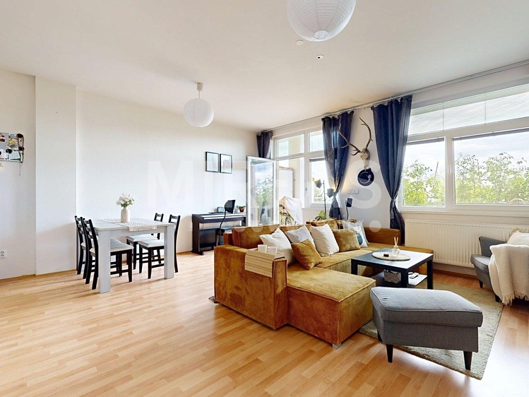 Prodej bytu 2+kk, 77 m² (9 z 16)