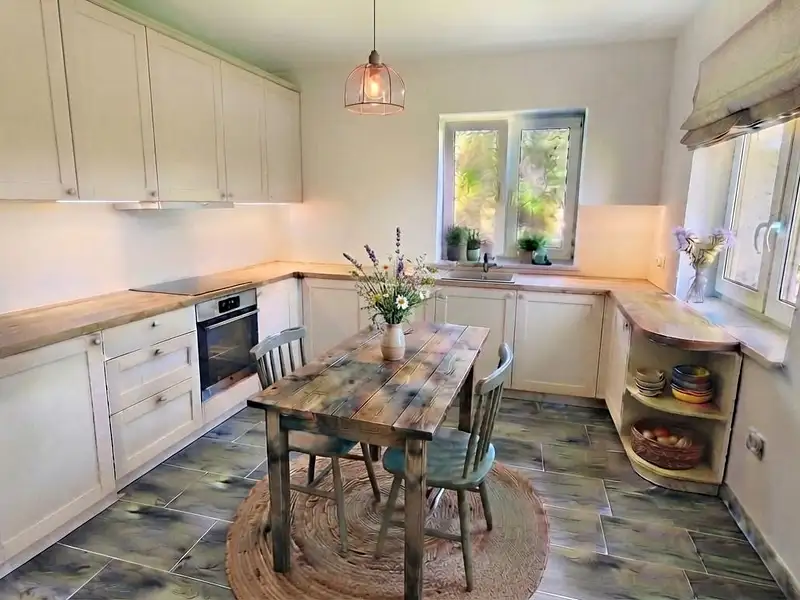Prodej rodinného domu 160 m², pozemek 606 m², Jiříkov – náhled fotky 3