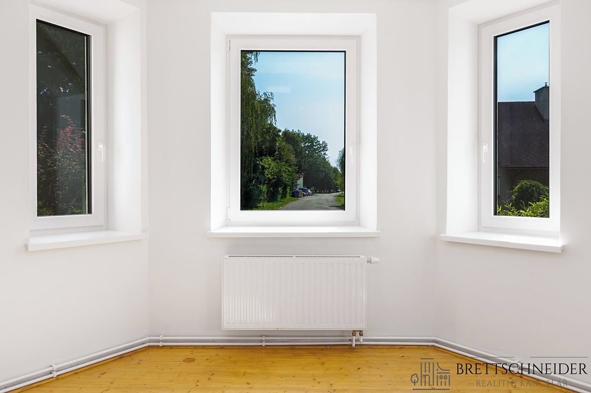 Pronájem rodinného domu 213 m², pozemek 1092 m² – fotografie 4