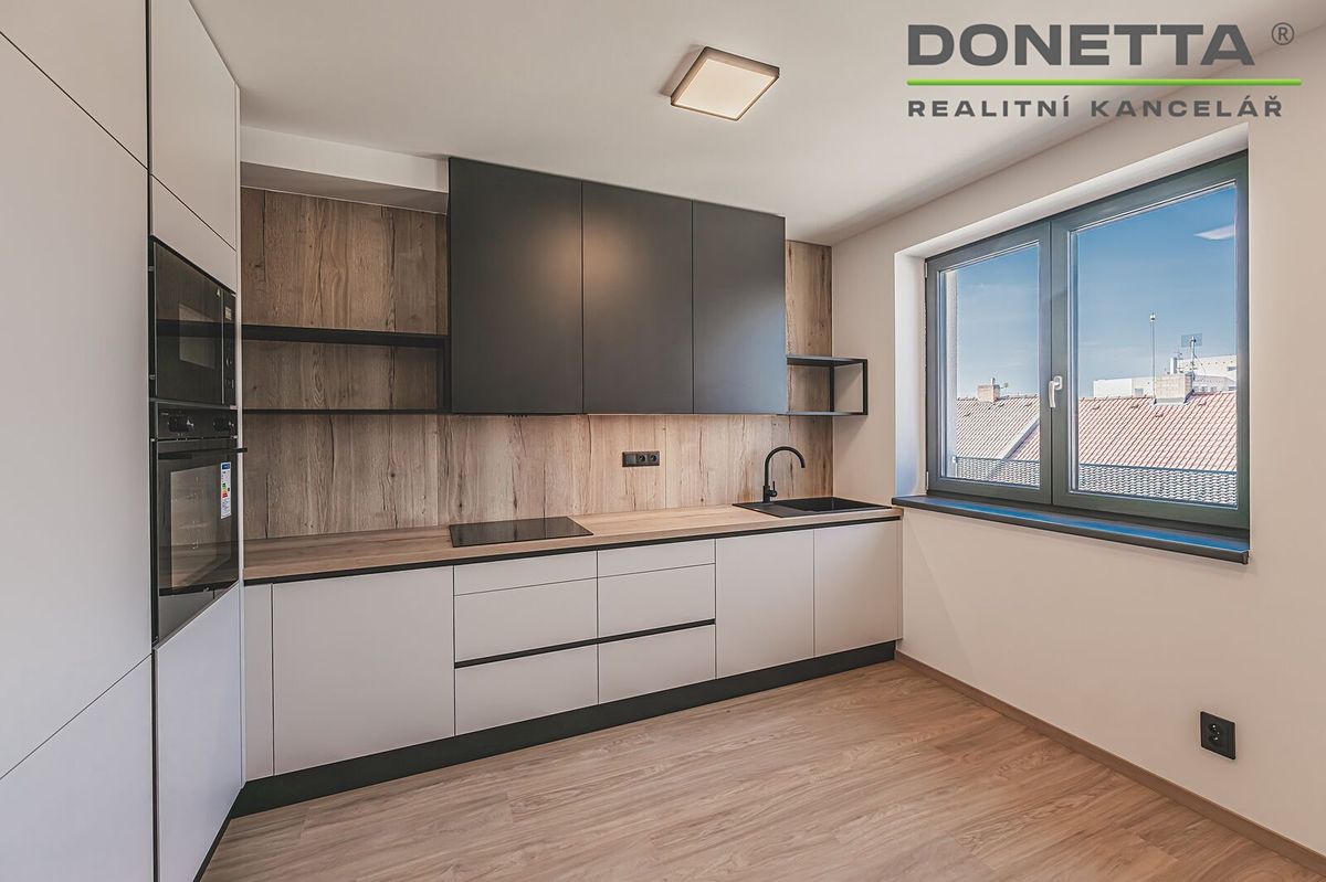 Pronájem bytu 2+kk 52 m² – fotografie 4