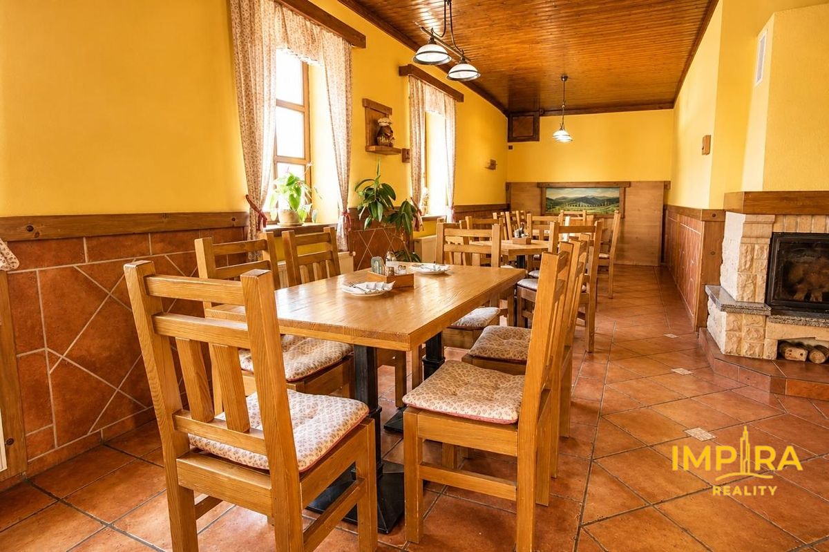Prodej činžovního domu 2434 m² – fotografie 4