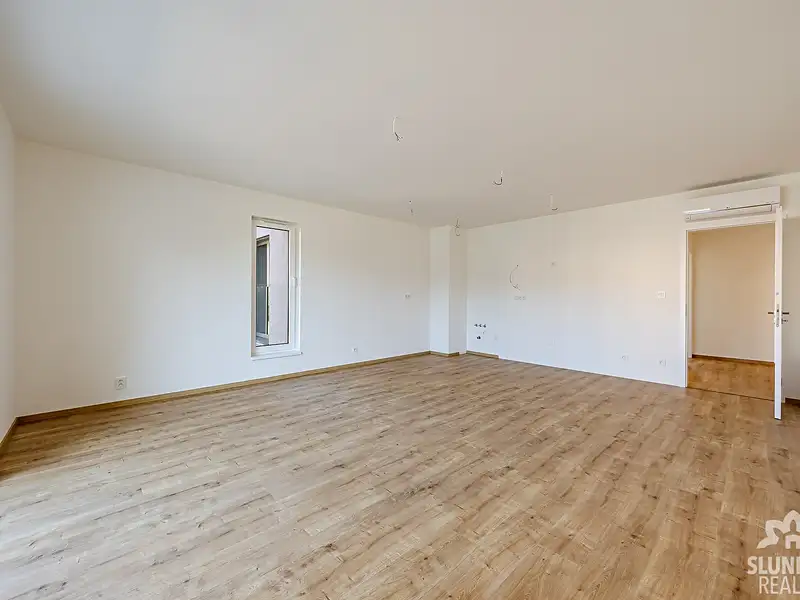 Prodej bytu 4+kk 100 m², Uherské Hradiště – náhled fotky 3