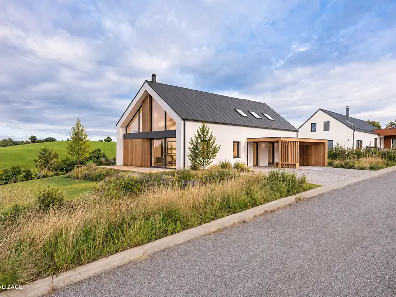 Prodej stavebního pozemku 951 m², Dlouhý Most – náhled fotky 2