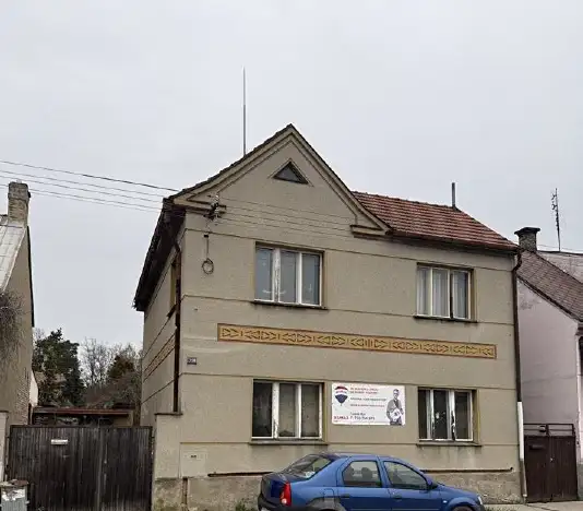 Dražba rodinného domu 120 m², pozemek 632 m², Kamenné Žehrovice – náhled fotky 2