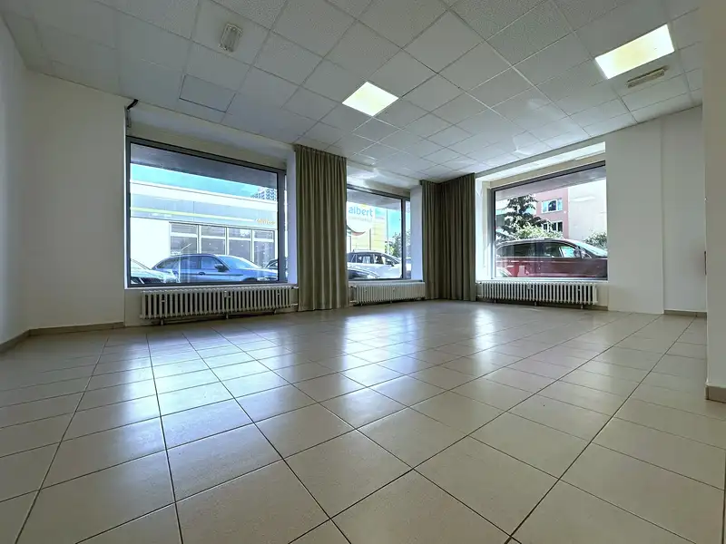 Pronájem obchodního prostoru 520 m², Praha – náhled fotky 3