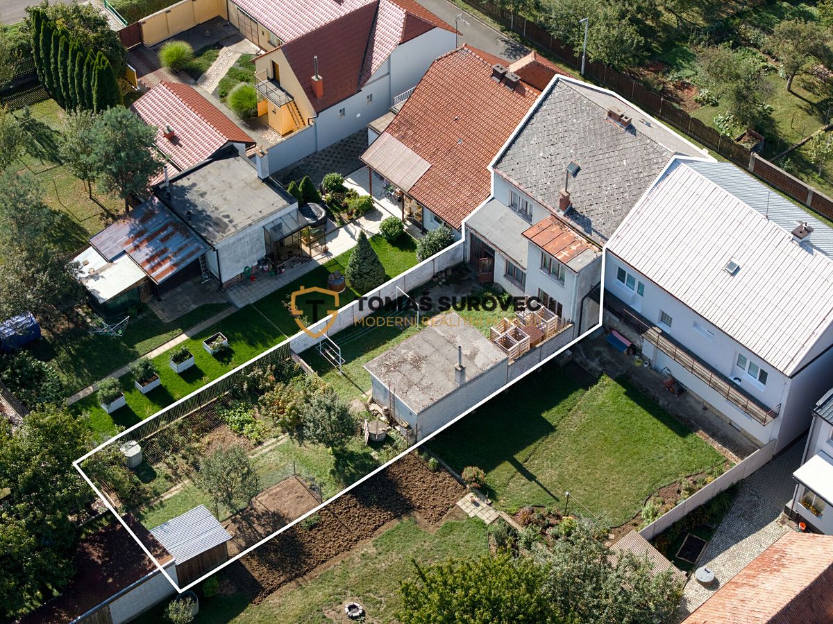 Prodej rodinného domu 145 m², pozemek 382 m² – fotografie 2