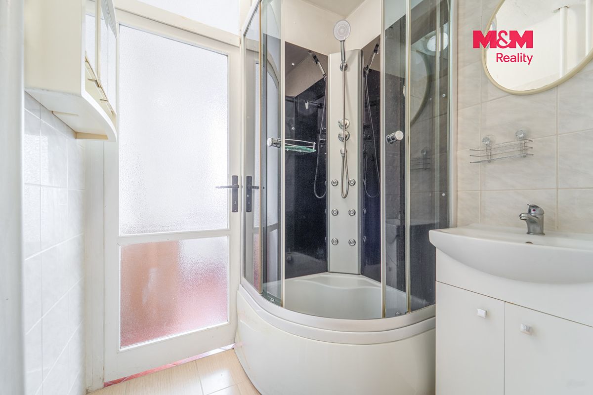 Pronájem bytu 2+1 58 m² – fotografie 4