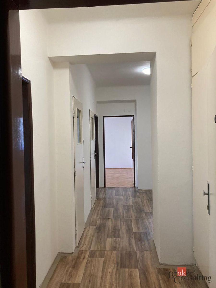 Pronájem bytu 3+1 78 m² – fotografie 2
