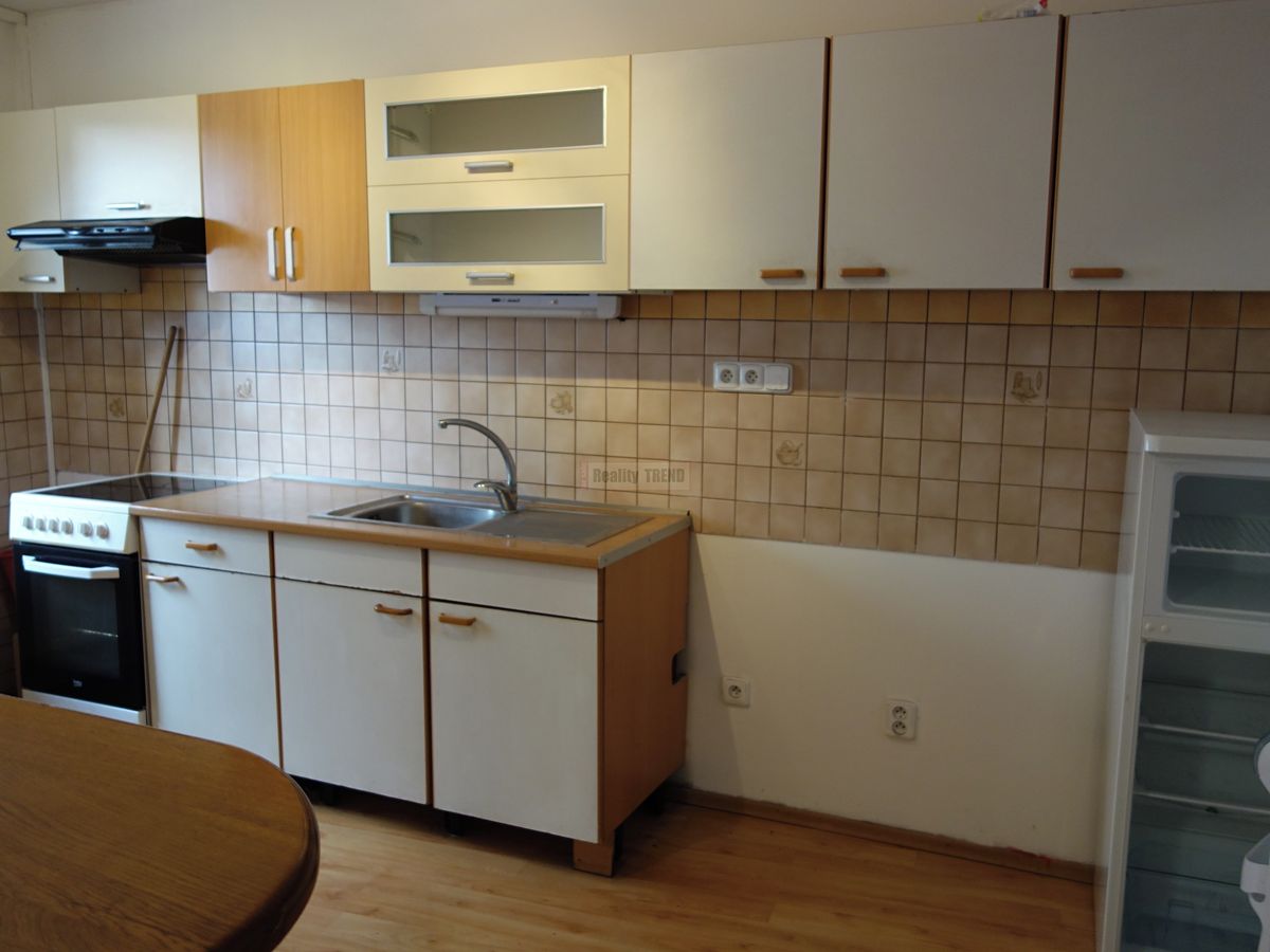 Pronájem bytu 3+1 85 m² – fotografie 2