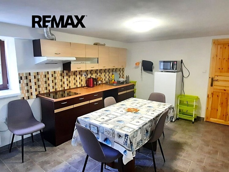Комерційне приміщення на продаж, 1 364 м² (19 з 33)