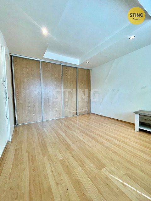 Pronájem bytu 2+1 53 m² – fotografie 5