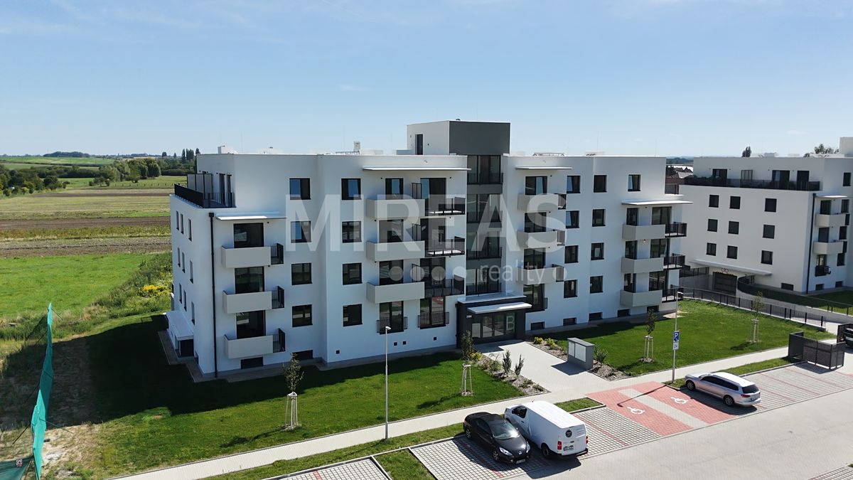 Pronájem bytu 2+kk 55 m²