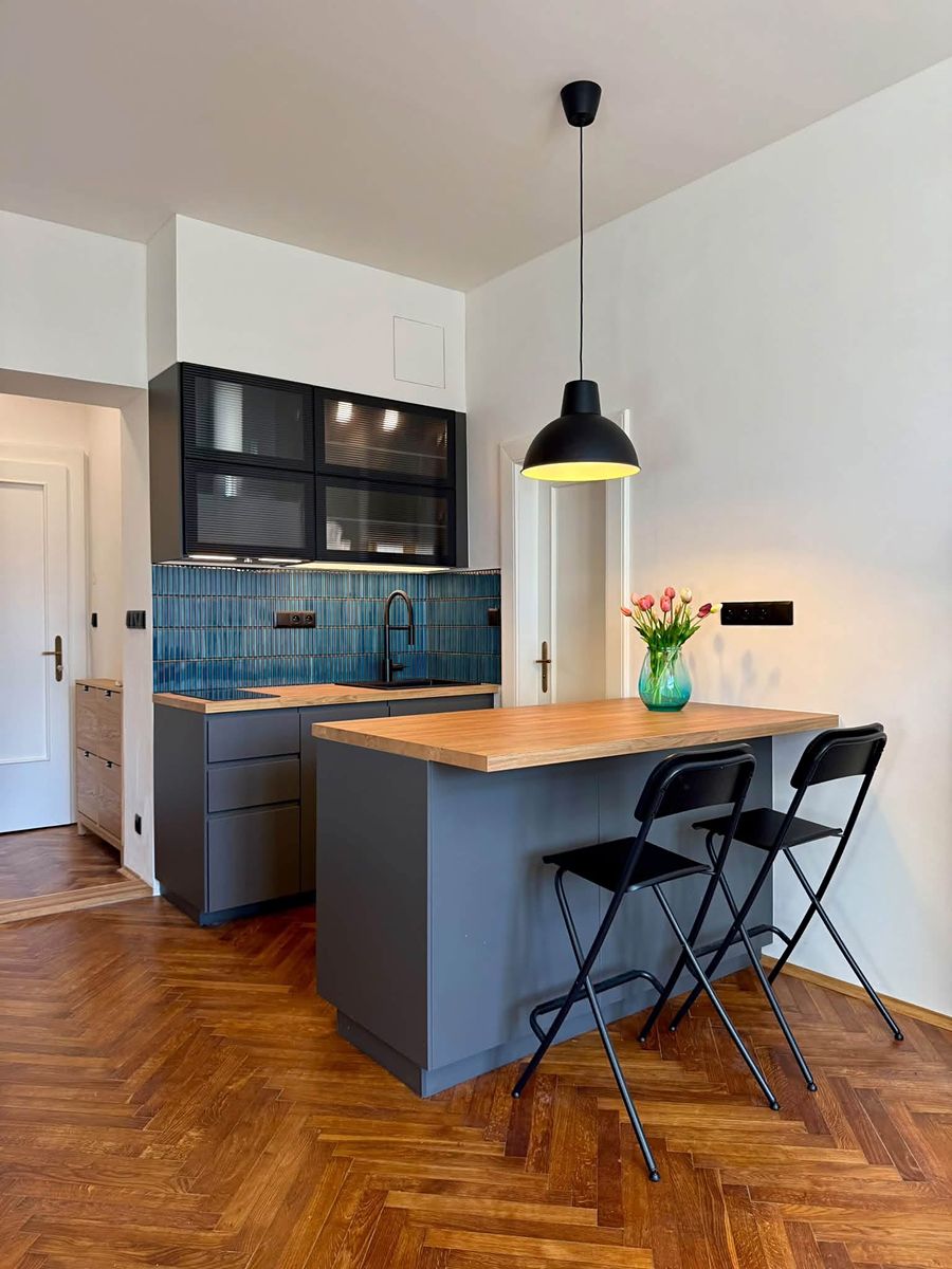Pronájem bytu 1+kk 36 m²