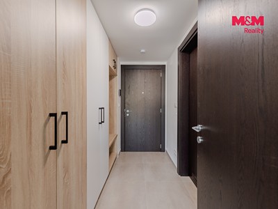Pronájem bytu 2+kk, 46 m² (3 z 17)