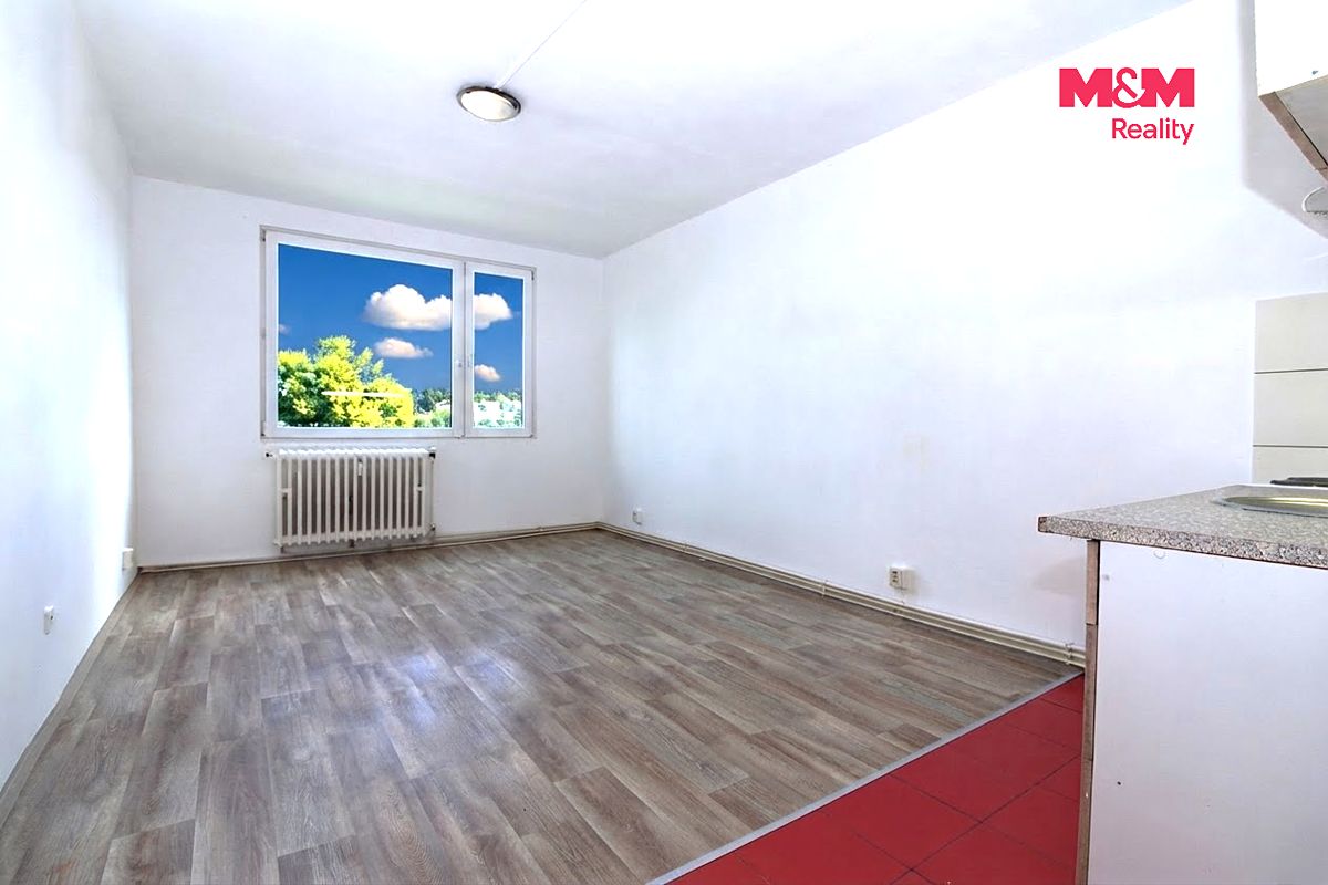 Pronájem bytu 1+kk 25 m² – fotografie 2