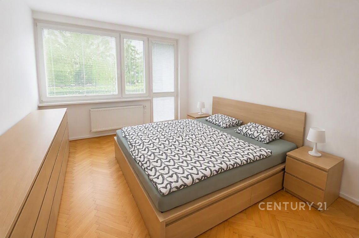 Pronájem bytu 3+kk 75 m² – fotografie 5