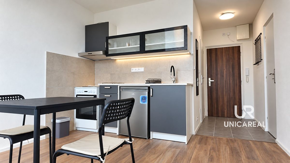 Pronájem bytu 2+kk 32 m²