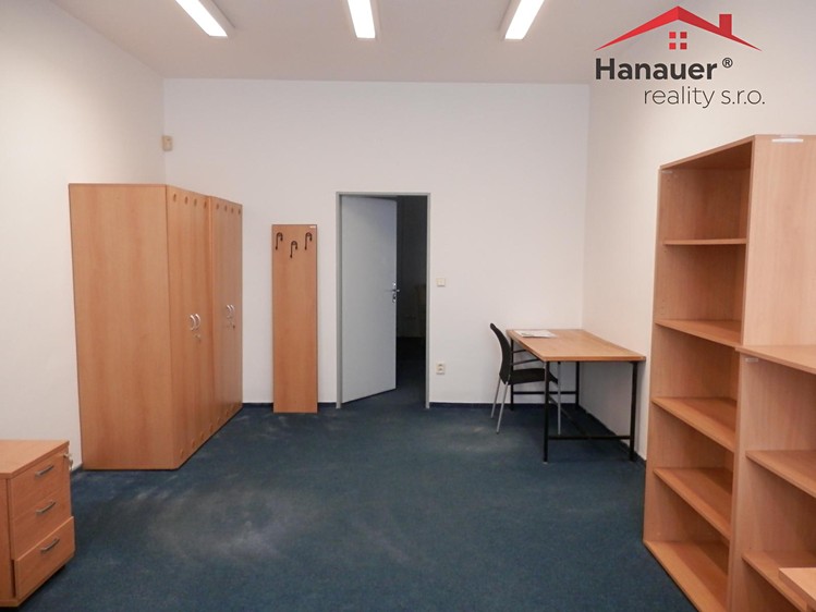 Комерційне приміщення в оренду, 16 м² (5 з 9)