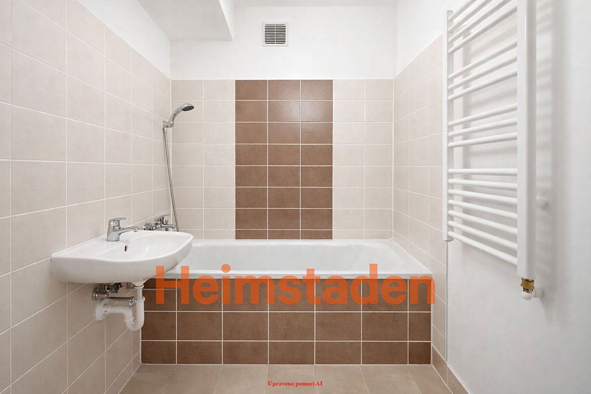 Pronájem bytu 2+1 61 m² – fotografie 4