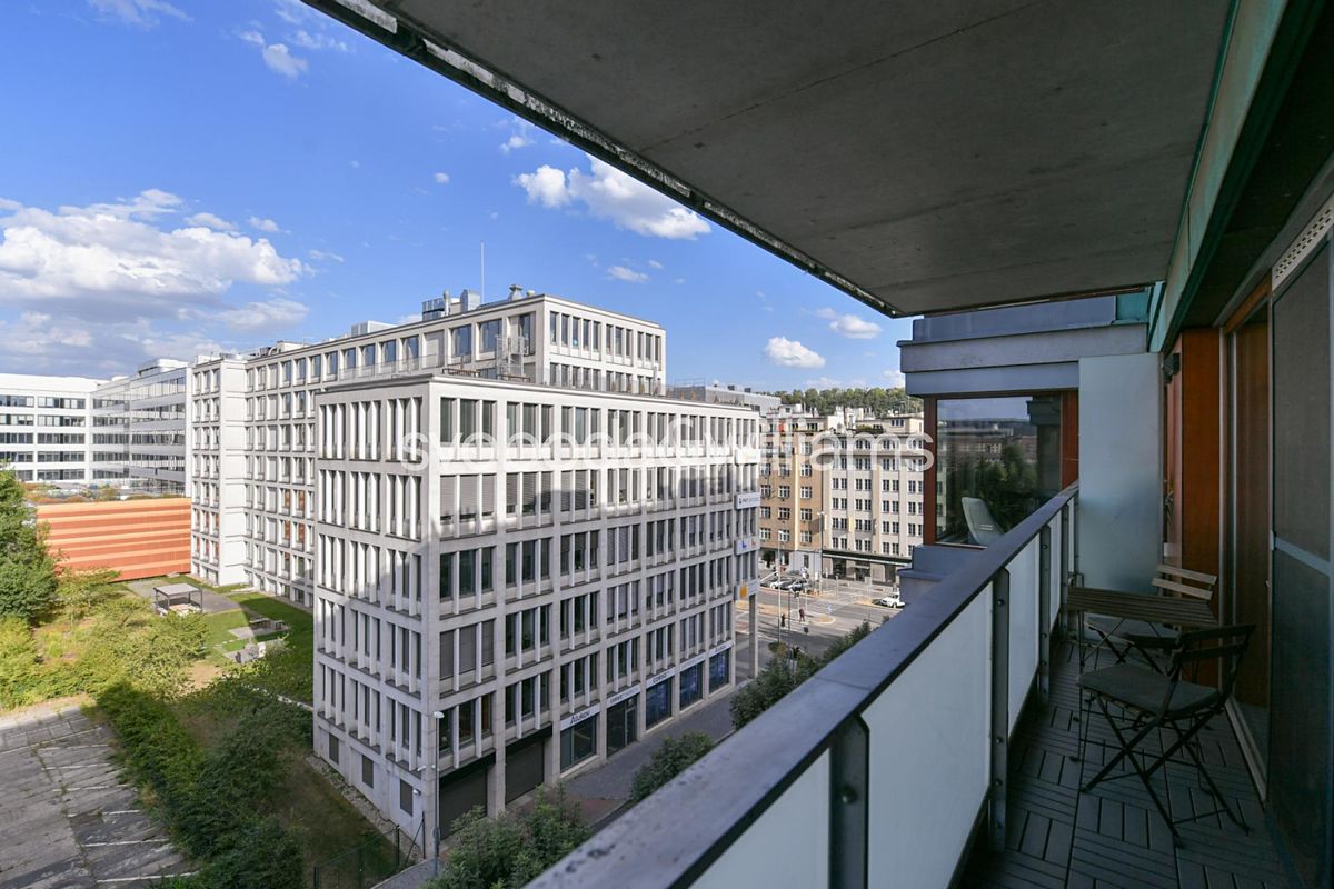 Pronájem bytu 2+kk 48 m² – fotografie 3