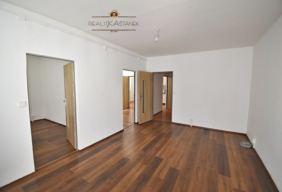 Pronájem bytu 3+1 69 m² – fotografie 4