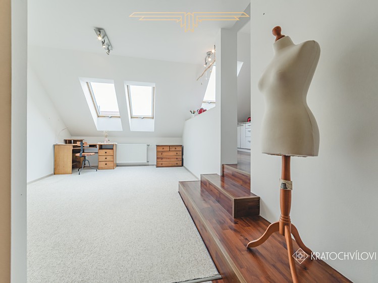 Квартира 4+1 на продаж, 122 м² (26 з 48)