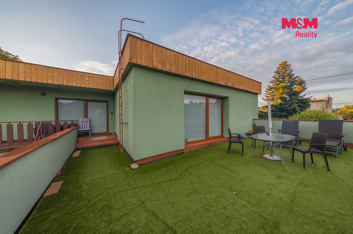 Pronájem bytu 5+1 150 m² – fotografie 3