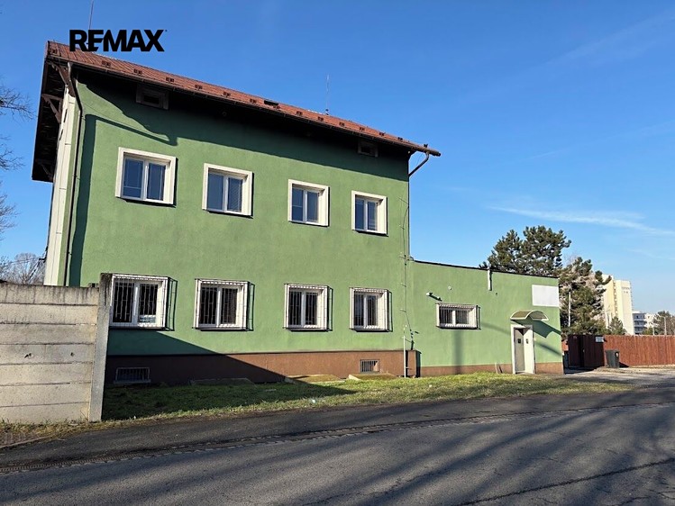 Gewerbefläche zur Miete, 467 m² (2 von 12)